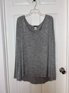 Fig & Blu Gray Long Sleeve Knit Top